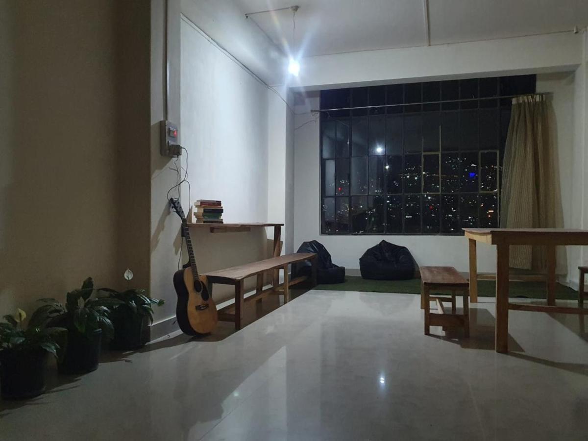 Mechueki Backpacker Hostel By Trulynaga Kohima ภายนอก รูปภาพ